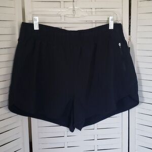 CRZ Yoga new black shorts with inner panti woman size 14
